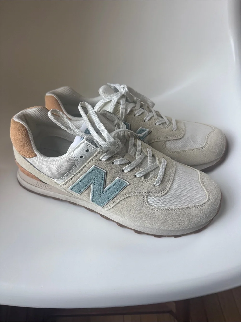 New Balance ML574RF2 Cream Sneakers with Light Blue SIZE 12